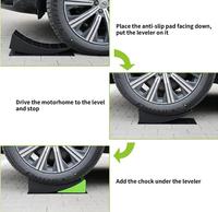 Kit de nivellement pour camping-car, blocs de nivellement pour camping-car, cales de roue pour camping-car, comprenant deux niveleurs incurvés, deux cales et deux tapis antidérapants en caoutchouc