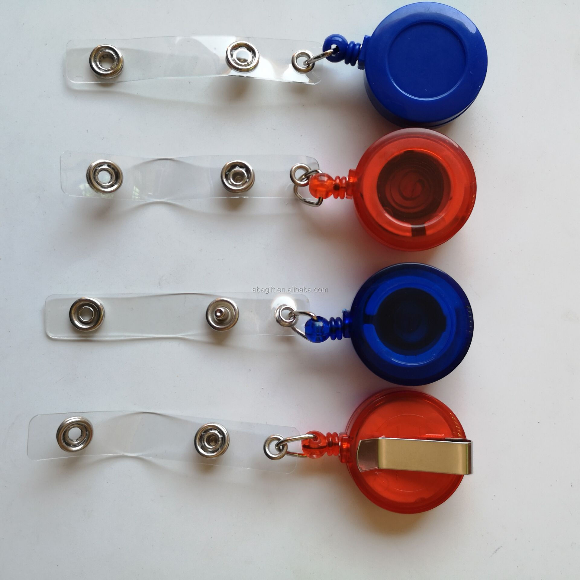 Прозрачный синий значок с катушкой с индивидуальным цветом pantone Reflex blue C