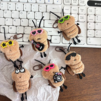 Peluche de dessin animé petite cafard, collection de fête, mignonne cafard-guitare, décoration suspendue, cadeau pour étudiant, couple, petite amie