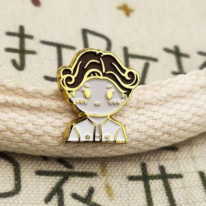 Badges en métal personnalisés haut de gamme, motifs de personnages d'anime et de bandes dessinées, émail souple, broches de mode pour événements promotionnels, à accrocher au revers - Product Image 3