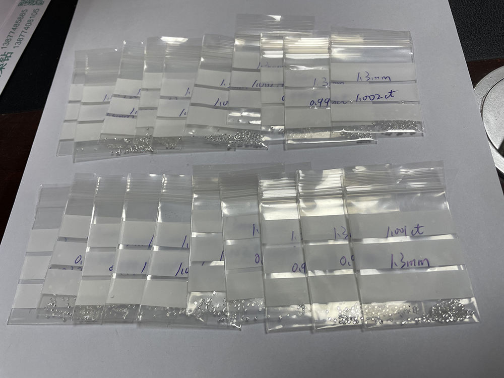 1.5 มม. อีเอฟ VS