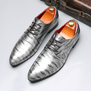 Scarpe da <span class=keywords><strong>uomo</strong></span> di alta qualità in pelle bicolore <span class=keywords><strong>bordeaux</strong></span> con lacci in pelle scarpe Casual in vera pelle per gli uomini - Product Image 4