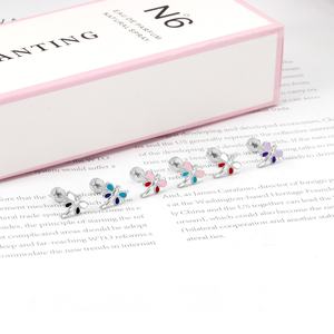 Pendientes de Acero Inoxidable de Alta Calidad al por Mayor, Pendientes de Tuerca con Diseño Personalizado para Unisex - Product Image 6