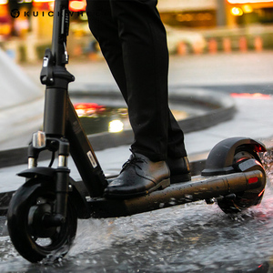 สกู๊ตเตอร์สำหรับผู้ใหญ่ Kuickwheel S1-C PRO ปี 2026  วัสดุอลูมิเนียมอัลลอยด์  ปลดล็อคด้วย NFC  พับได้  สองล้อ  มอเตอร์ไร้แปรงถ่าน 500W  ความเร็วสูงสุด 40 กม./ชม.  มาตรฐานกันน้ำ IPX7 - Product Image 4