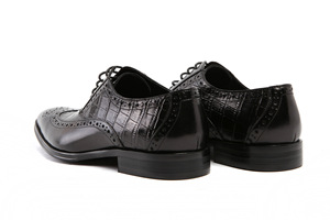 รองเท้าเดรสผู้ชายระดับไฮเอนด์ สไตล์อิตาลี หนังแท้ ทำมือ รองเท้าโลฟเฟอร์ รองเท้าอ็อกซ์ฟอร์ดสำหรับธุรกิจและงานทางการ - Product Image 4