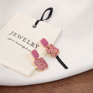 Boucles d'oreilles tendance pour femme, version coréenne haut de gamme, élégantes, avec pierres géométriques en forme de bloc, incrustées de diamants, motif carré peinture à l'huile et perle comme pierre principale - Product Image 5