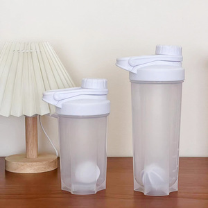 Nueva Botella Mezcladora <span class=keywords><strong>Herbalife</strong></span> de 500 ml para Proteínas con Tapa de Rosca, Libre de BPA, Plástico Apto para Beber Directamente y Agua Hirviendo, 0.5 L - Product Image 1