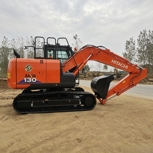 Excavatrice sur chenilles moyenne ZX130 avec contrôle hydraulique précis pour la construction urbaine en terrasse. - Product Image 3