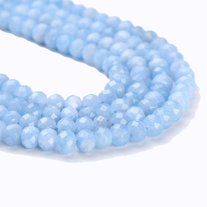 Cuentas de Piedras Preciosas de Piedra Lunar Arcoíris en Venta, 2374 Variedades con Cortes de Diamante Trillón, Esmeralda Radiante y Hexagonal - Product Image 5