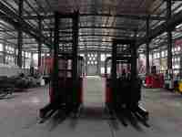 Chariot élévateur 2T ETM120 : hauteur de levage de 6 m, mât triplex, batterie au plomb-acide 48V/500Ah, caméra, Curtis.