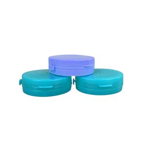 Tapa de plástico de 57 mm con cierre de rasgo grande para crema corporal, tapa de xilitol, tapa abatible de plástico para botella sólida al por mayor - Product Image 1