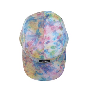 Gorra Deportiva Personalizada de Alta Calidad de 5 Paneles con Estampado Tie-Dye, Protección Solar, Impermeable - Product Image 5