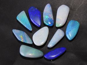 Opale Naturelle Fantaisie Australienne Doublette Multi-Éclats de Feu Certifiée 15 Carats Lot de 10 Pièces 11 à 12 MM de Longueur Environ, Vente en Gros - Product Image 2