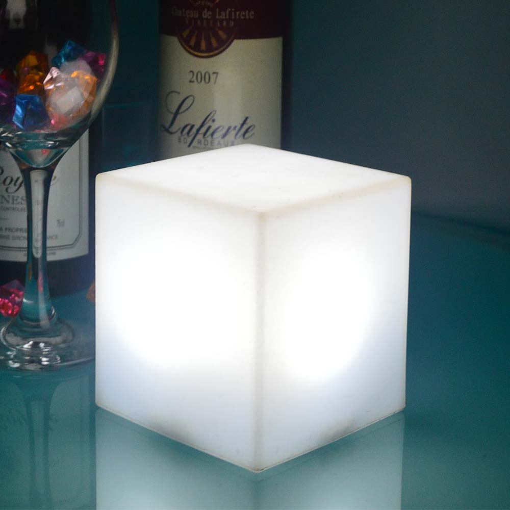 20cm cube