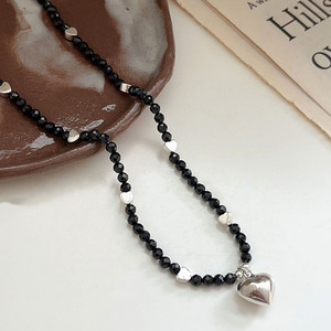 S925 Sterling Silver <b>Black</b> Spinel <b>Heart</b> Necklace With Crystal Beads Clavicle Chain Everyday Wear - Product Image 4