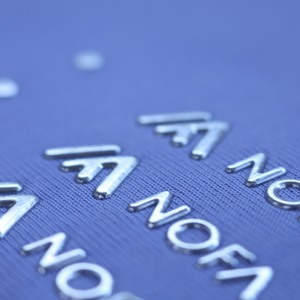 Tùy chỉnh thiết kế <span class=keywords><strong>3D</strong></span> máy in nhãn TPU mềm <span class=keywords><strong>3D</strong></span> dập nổi TPU truyền nhiệt dập nổi đổ xô tùy chỉnh logo Chrome TPU vá - Product Image 3