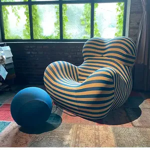 인체 디자인 이탈리아 스타일 저렴한 가격 게으른 의자 침실 거품 라운지 의자