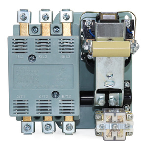 Contactor de CA Tengen CJT1-60, 60A, 3P, 220V/380V, Montaje en Riel DIN, Contactor Trifásico con Contactos de Plata - Product Image 1