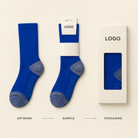 Chaussettes renforcées antidérapantes Field Grip Secure Fit avec talon amorti, bleu roi, pour le football, profil fin, avec tableau de tailles pour crampons.