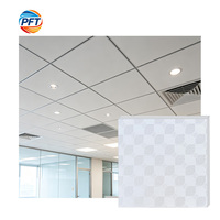Placas de Techo Cuadradas Modernas de PVC, Insonorizadas e Ignífugas, Ideales para Apartamentos, Centros Comerciales, Hoteles, Hospitales, Gimnasios, Talleres, Supermercados y Restaurantes