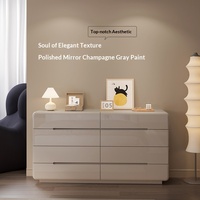 Commode de chambre moderne de luxe en MDF brillant champagne à 8 tiroirs, avec coins arrondis élégants