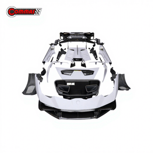Kit carrosserie STO en fibre de carbone sèche de haute qualité pour Lamborghini Huracan LP580 LP610 LP640 : pare-chocs avant, jupes latérales, embouts d'échappement - Product Image 1