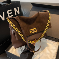 Nouveau sac à bandoulière pour femme en PU, style coréen, grande capacité, design rétro, automne/hiver, avec chaîne, pour un look urbain et épuré