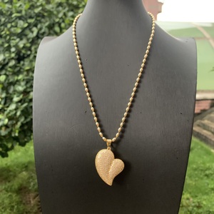 Collar de cuentas de cristal de Color neón maravilloso, collar con colgante de caracola púrpura, collar de corazón de circón de estilo marino, oro de 18 quilates, en color neón, para mujer - Product Image 6