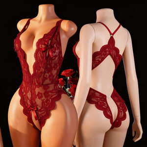 Combinaison élégante en dentelle florale à décolleté plongeant, avec nœud en satin et bretelles halter, tenue une pièce pour la chambre, la nuit et le quotidien - Product Image 2