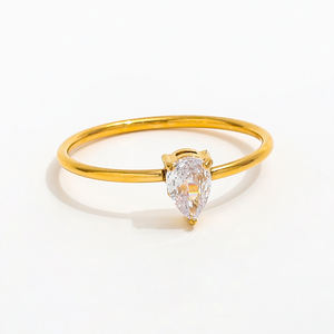 Haut de gamme 18K plaine or goutte d'eau zircone lignes fines anneau en acier inoxydable à la mode Simple plaqué or bijoux de mode - Product Image 4
