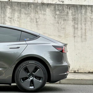 ฟิล์มไวนิลบำบัดรถ1.52*17ม. ฟิล์มไวนิลเคลือบเงางามสำหรับสัตว์เลี้ยงฟิล์มป้องกันสีฝุ่นสีเทาการเปลี่ยนสีได้ - Product Image 6