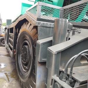 Gebrauchte 50 Tonnen <span class=keywords><strong>Kato</strong></span> <span class=keywords><strong>KR</strong></span>-50H Gelände kran KR50H <span class=keywords><strong>Kato</strong></span> Offroad-LKW-Kran in gutem Zustand - Product Image 6