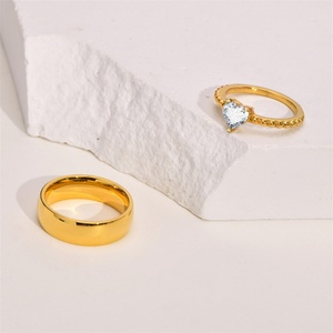 Hot Selling High Quality Fashion Diamond <b>Couple</b> <b>Rings</b> Zircon Heart <b>Ring</b> Women Stainless Steel Gold Wedding <b>Rings</b> - Product Image 3