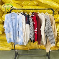 YIJIAYI Vente en gros de pulls cardigan surdimensionnés d'occasion pour femmes, manteaux en maille de haute qualité, polyester/coton, grade A, en balles en vrac