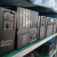 Convertisseur de fréquence triphasé 15KW 18.5KW 380V VFD à contrôle vectoriel IP20 pour commande de moteur de compresseur industriel
