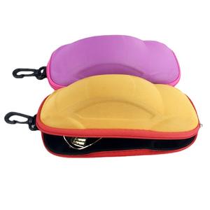 Étui à lunettes en EVA personnalisé en forme de voiture, rectangulaire, semi-rigide, pour lunettes de 3 à 5,9 pouces, avec fermeture éclair et crochet pour le rangement des lunettes de soleil - Product Image 3