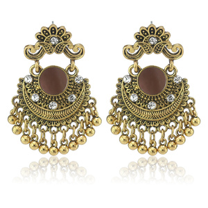 工場卸売エスニックスタイルヴィンテージアンティークゴールド合金彫刻ビーズタッセルインドジュムカイヤリングジュエリー - Product Image 1