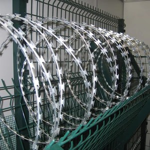 Galvanized Steel Barbed <b>Wire</b> Mesh Safety Anti-climbing <b>Net</b> BTO-16 Double Helix Blade Roller Cage for Prison Fence Protection - Product Image 4