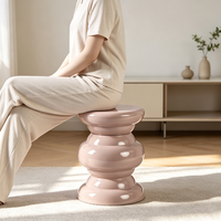 Tabouret d'appoint sculptural en métal à double usage, finition brillante, table d'appoint décorative ronde multi-usages pour hall d'hôtel, villa