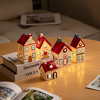 Lampe d'ambiance LED de Noël en céramique nordique style Instagram, petite maison, ornement de bureau, décoration moderne pour la maison, artisanat transfrontalier