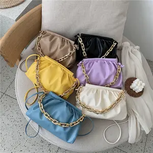 Sac à main à chaîne épaisse pour femmes, accessoire de nuage, raviole, avec chaîne, raviole, fabriqué en chine, vente en gros