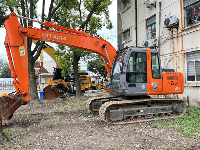 Hitachi ZX130 ZX120 Excavator,High Quality Used Hitachi Excavator