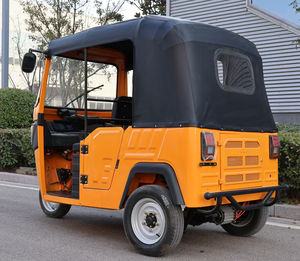 Mototaxi Eléctrico de Tres Ruedas Tuk Tuk con Motor Potente de 3000W para 3-6 Pasajeros - Product Image 5