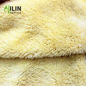 100% Polyester Doux Main Sensation Épais Villeux Tricoté Sherpa <span class=keywords><strong>Polaire</strong></span> <span class=keywords><strong>Tissu</strong></span> Brossé Antistatique pour Mariages Vêtements pour Filles - Product Image 4