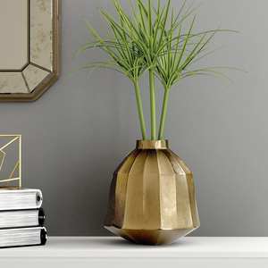 Jarrones de flores decorativos de Color personalizados de Venta caliente para decoraciones de sala de estar jarrón de trompeta decorativo único - Product Image 3