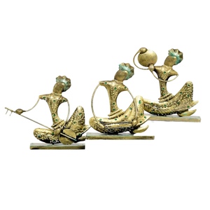 Figurine de Musicien Antique de Nagpur en Aluminium, Conçue pour la Décoration de Bureau, Améliore l'Ambiance du Lieu de Travail, Légère et Tendance - Product Image 1