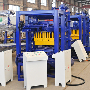 Machine de fabrication de pavés autobloquants à haute teneur en ciment YAODA QTJ4-26 avec moteur à pression, pompe, roulement et engrenage - Product Image 3