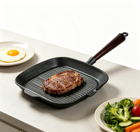 Poêle à griller carrée classique en fonte noire de 28 cm avec longue poignée en bois, revêtement antiadhésif à l'huile végétale, poêle à frire ronde, ustensile de cuisine