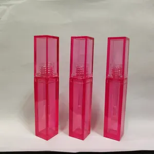 新产品出售4.5毫升定制标记方形豪华唇彩管透明粉色