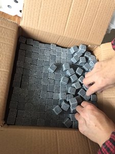 Cubo <span class=keywords><strong>de</strong></span> hielo gris oscuro G654 <span class=keywords><strong>whis</strong></span> key, piedra enfriadora para bebidas, vino y bebidas - Product Image 4